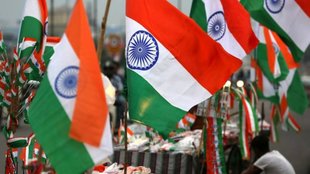 when national flag hoist, when national flag unfurl, why national flag unfurl on republic day, why national flag hoist on independence day