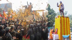 Google Trends: नेताजी की अस्थियां सौंपने में रेंकोजी के पुजारियों ने कभी कोई अड़चन पैदा नहीं की- बोस के वंशजों का दावा