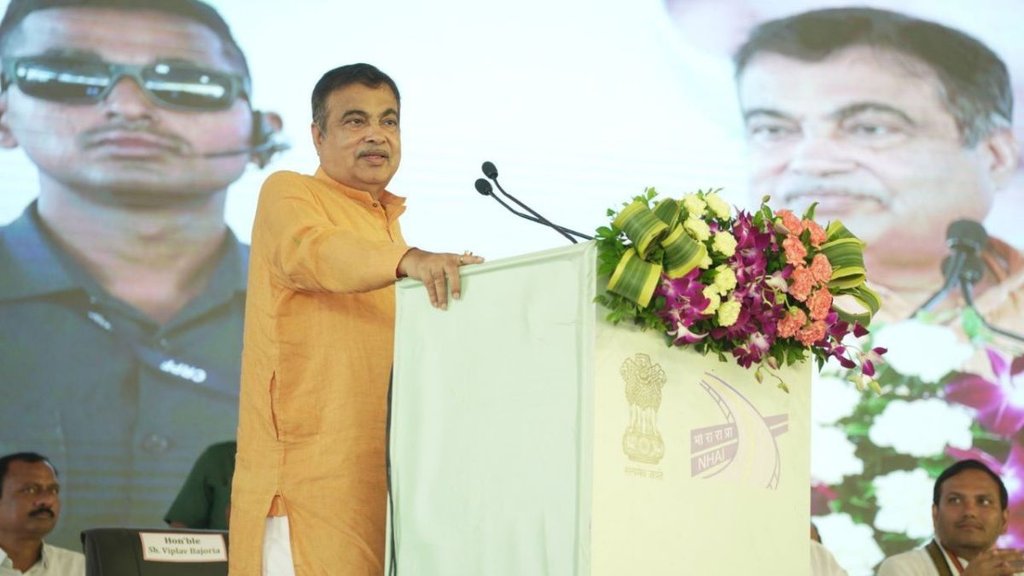 Nitin Gadkari News, Mumbai Airport, Water Taxi