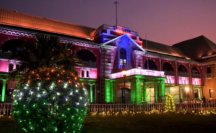 Nagpur Vidhan Bhavan tricolor