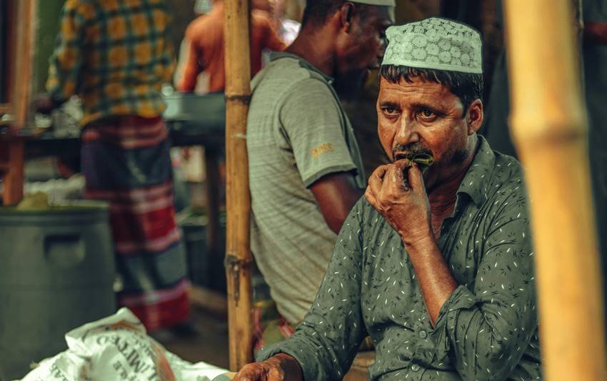 How much is sugar expensive in Pakistan