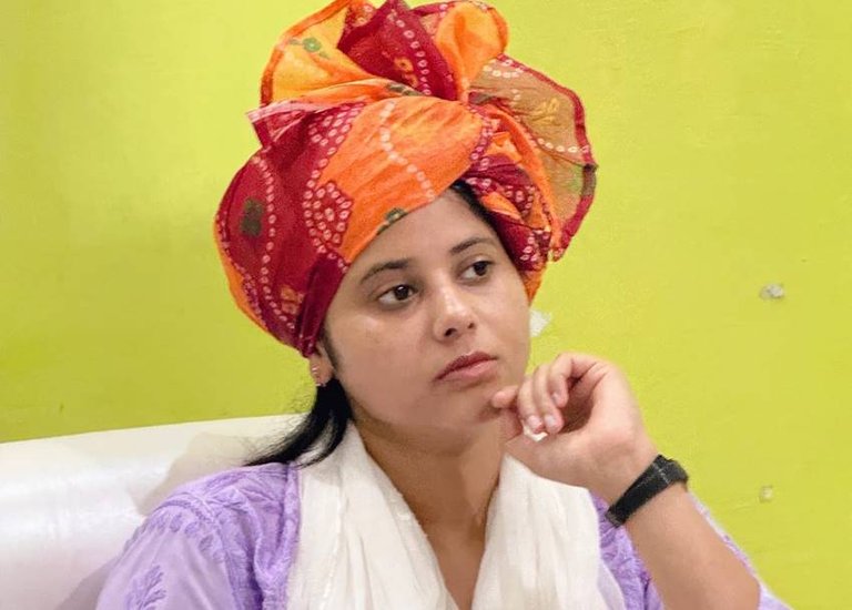 Priya Saroj Networth,