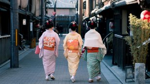 Traditional Japanese eating habits to loss weight