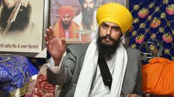 ‘संसद सत्र और रिपब्लिक डे कार्यक्रम में भाग लेने की दी जाए इजाजत’, हाई कोर्ट पहुंचा अमृतपाल सिंह