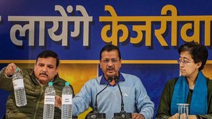 Kejriwal submits reply to ec notice, Yamuna water poison row,