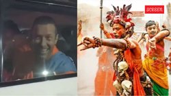 प्रयागराज के महाकुंभ मेले में पहुंचे कोल्डप्ले सिंगर क्रिस मार्टिन, गर्लफ्रेंड संग भगवा कपड़ों में आए नजर