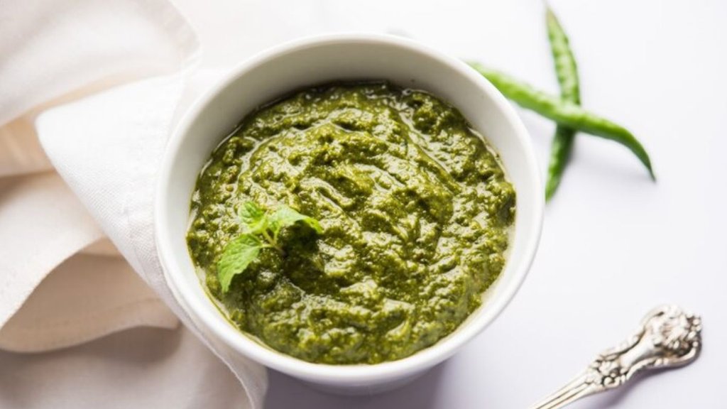 coriander chutney four different recipe