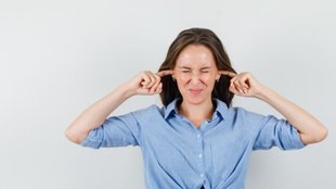 How to massage the ears for glowing skin