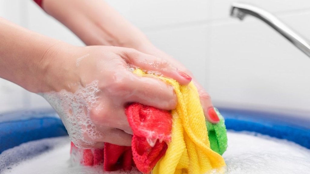 How do you clean dishcloths naturally