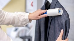 Dry Clean होता क्या है? जानें धुलाई व ड्राई क्लीनिंग में क्या अंतर है और किन कपड़ों के लिए जरूरी है ये