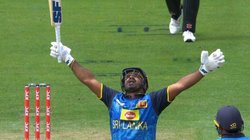 NZ vs SL: श्रीलंका के कुसल परेरा ने न्यूजीलैंड के खिलाफ 44 गेंद में ठोका शतक, करियर की पहली ही सेंचुरी से तोड़ा 14 साल पुराना रिकॉर्ड