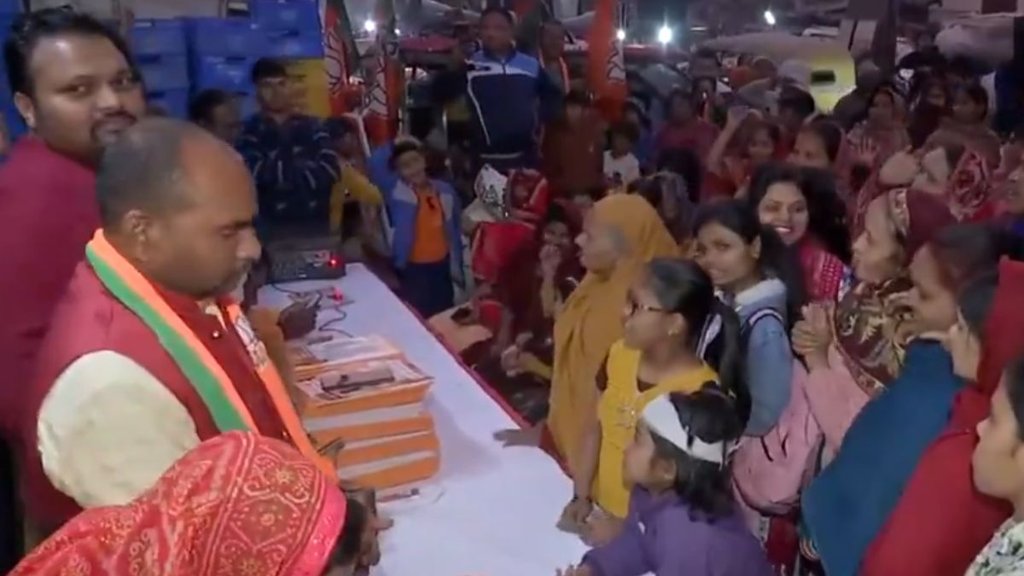 mahila samriddhi yojna| delhi elections|