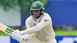 AUS vs SL: उस्मान ख्वाजा ने श्रीलंका में शतक लगा दिया आलोचकों को जवाब, घर में भारत के खिलाफ फ्लॉप होने पर अपनों ने भी दी थी संन्यास की सलाह