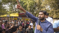 BPSC Exam Row: री-एग्जाम की मांग के साथ फिर सड़कों पर छात्र, खान सर बोले- हम दोबारा परीक्षा करवा कर रहेंगे