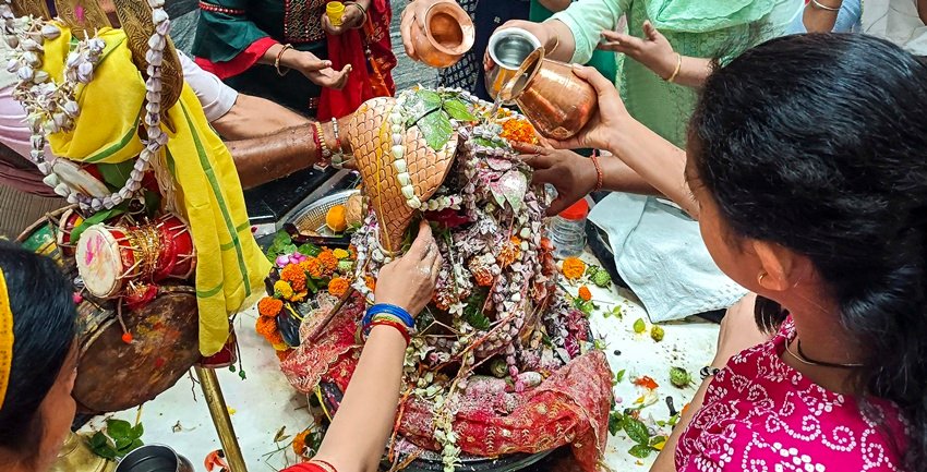 Bel Patra Significance and Rules for Offering