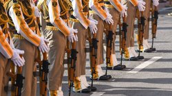 CISF Constable Tradesman 2025: सीआईएसएफ में कांस्टेबल और ट्रेड्समैन के निकली भर्ती, इस तारीख शुरू होगी आवेदन प्रक्रिया; जानें कितनी मिलेगी सैलरी