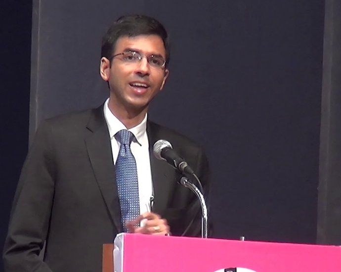 DY Chandrachud son