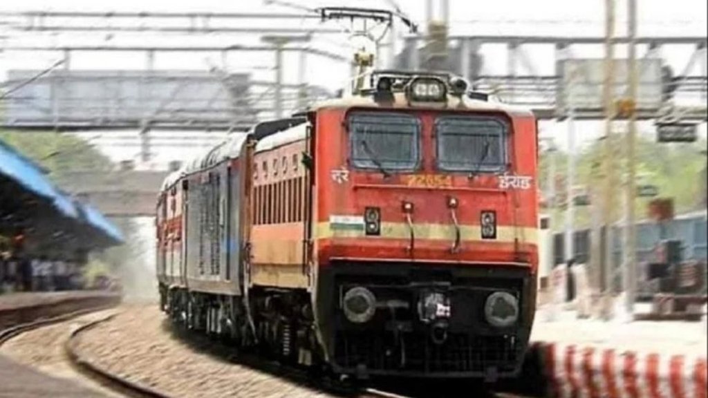 Mahakumbh 2025 trains, Prayagraj Kumbh special trains, double engine in Mahakumbh trains