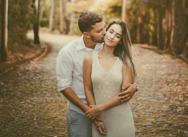 valentine's day shayari for girlfriend