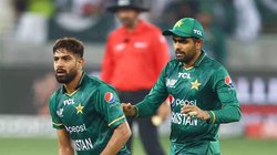 Champions Trophy: पाकिस्तान मुसीबत में, इस तेज गेंदबाज को लेकर आमिर ने कहा- अगर उन्हें साइड स्ट्रेन है तो हो जाएंगे टीम से बाहर!