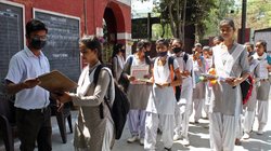 HBSE Admit Card 2025: हरियाणा बोर्ड एग्जाम के एडमिट कार्ड जारी, यहां डायरेक्ट लिंक से डाउनलोड करें स्टूडेंट्स