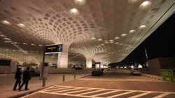 दिल्ली एयरपोर्ट पर ड्रग्स के साथ पकड़ी गई नोएडा की महिला, नशीले पदार्थ का रेट जान रह जाएंगे हैरान