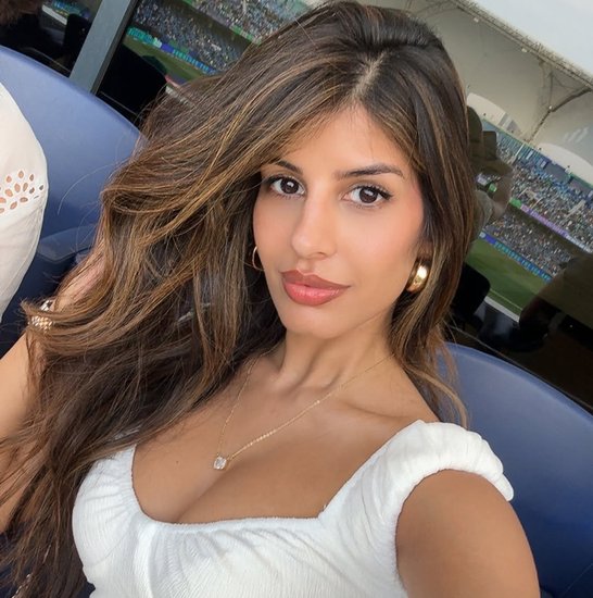 Jasmin Walia latest Photo