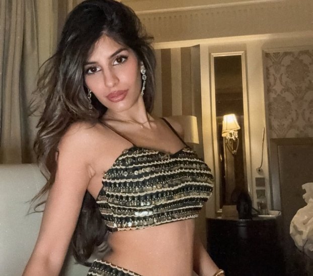 Jasmin Walia Photos