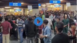दिल्ली : मेट्रो स्टेशन की गेट फांदकर भागते दिखे यात्री, ‘भगदड़’ वाले Viral Video पर DMRC ने क्या कहा?