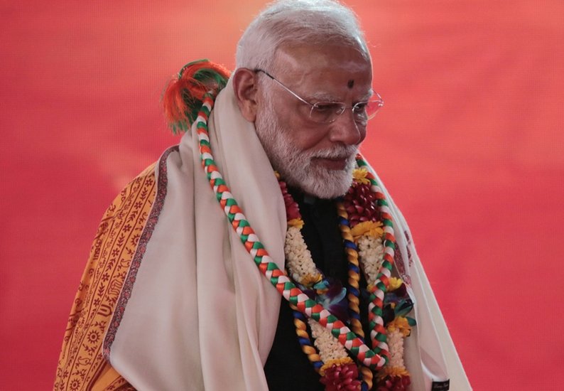 Narendra modi life
