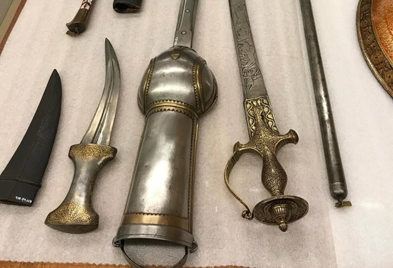 Pata sword used in Chhaava