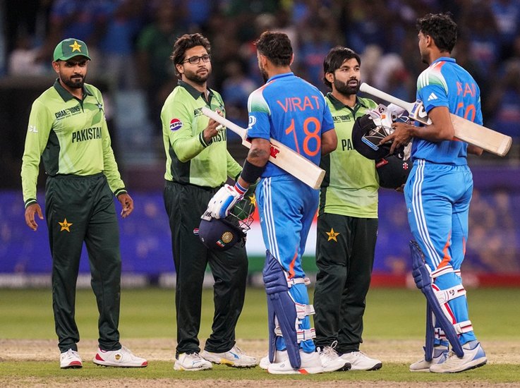 Pakistanis are pleading with Bangladesh