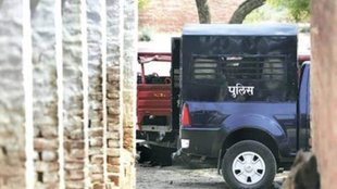 Prayagraj News | police news | lawyers