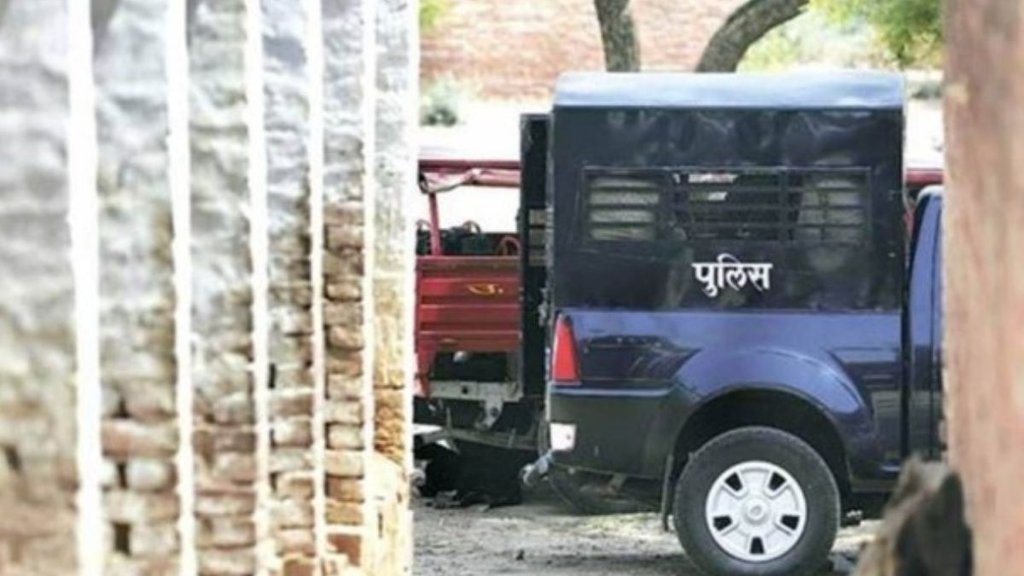 Prayagraj News | police news | lawyers