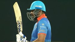 IML 2025: नहीं चले तेंदुलकर-अंबाती रायुडू तो यूसुफ पठान ने 20 गेंदों पर ठोका अर्धशतक, युवी ने खेली तेज पारी, बिन्नी का दिखा जलवा