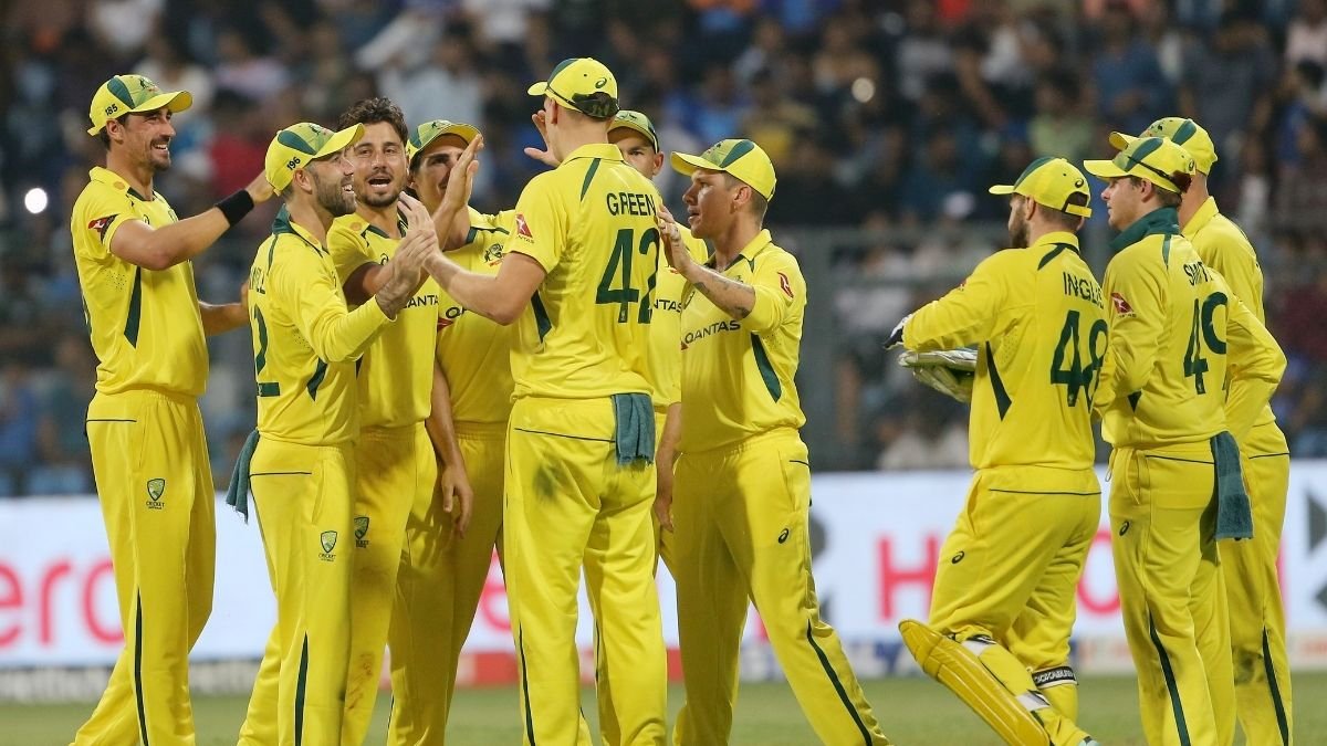 Champions Trophy से पहले ऑस्ट्रेलिया को लगा झटका, टीम में चुने गए स्टार ऑलराउंडर ने किया संन्यास का ऐलान