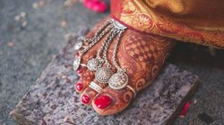 Dulhan Bichiya Design: देखते ही पसंद आ जाएंगी ये बिछिया डिजाइन, दुल्हन जरूर करें ट्राई