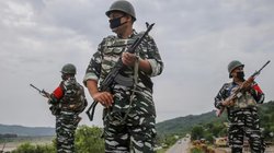 Manipur News: मणिपुर में CRPF के जवान ने कैंप में की फायरिंग, दो की मौत, बाद में खुद की भी ली जान