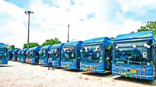 delhi government | rekha gupta | mohalla buses |
