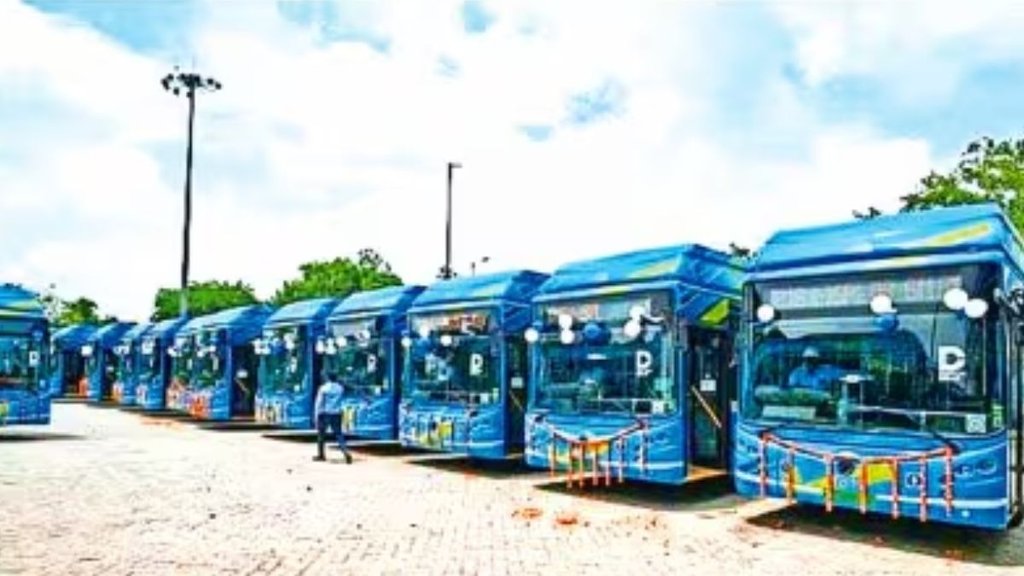 delhi government | rekha gupta | mohalla buses |