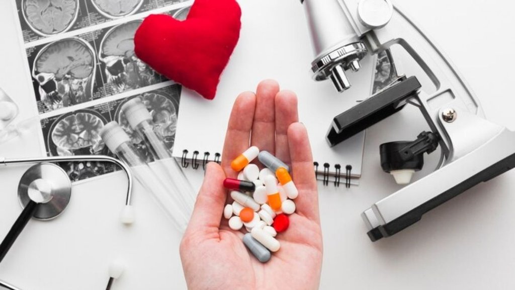 what is the best medicine for cancer, what is the best medicine for cancer, कैंसर की मुख्य दवा क्या है, कैंसर का सबसे अच्छा इलाज कहां होता है, क्या शरीर का कैंसर ठीक हो सकता है,
