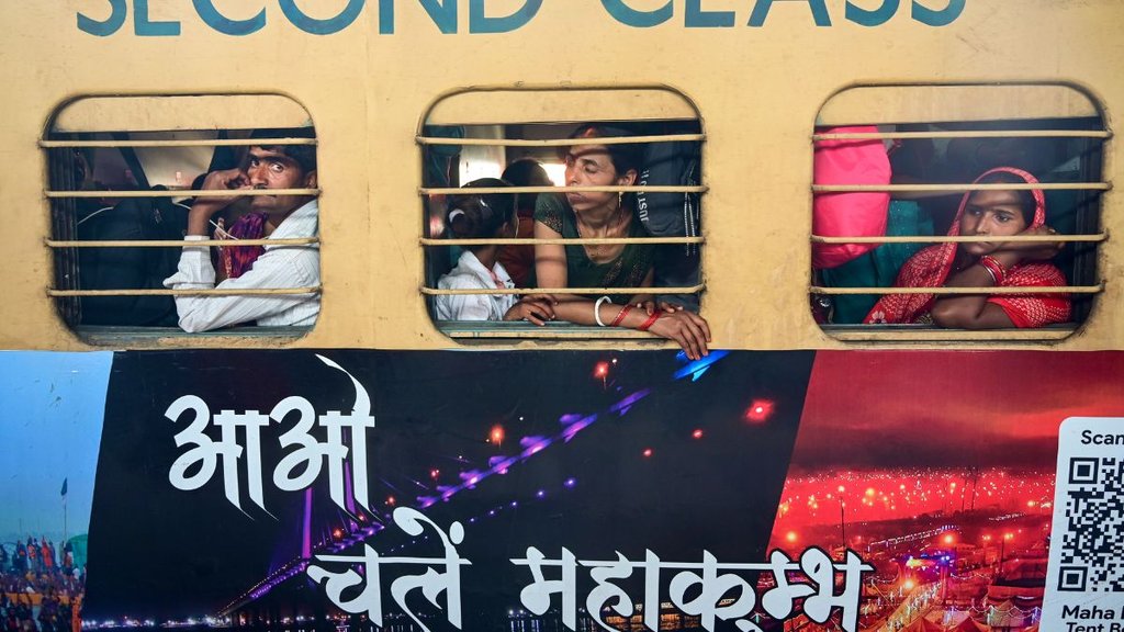 Maha Kumbh, Prayagraj DM, Maha Kumbh extension, Yogi Adityanath,