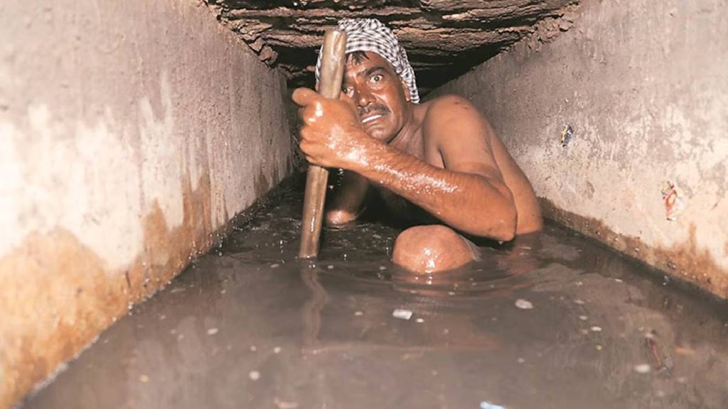 manual scavengers