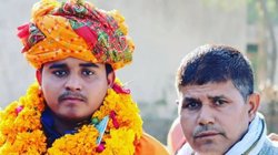 जिसके लिए घर छोड़ परचून की दुकान खोली, वही नहीं रहा; मैच के दौरान खिलाड़ी बेटे की मौत से सदमे में पिता, बोले- उसके साथ सब चला गया