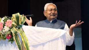 Who Will Become Delhi CM, Pravesh Verma, Rekha Gupta,