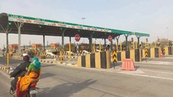 केंद्र सरकार की बड़ी तैयारी, अनाधिकृत वसूली को रोकने के लिए टोल पर शुरू होने जा रहा ये काम