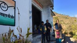 देवभूमि उत्तराखंड में शिक्षा का ये कैसा हाल, पूरे स्कूल में सिर्फ एक छात्र, बाकी आंकड़े भी डरा रहे