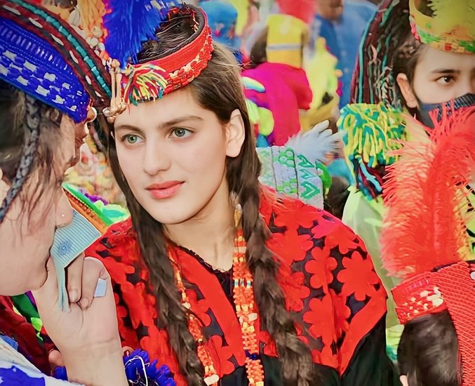 Pakistan most beautiful Women