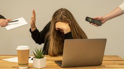 Blog: क्या काम का उद्देश्य सिर्फ परिणाम देना? कर्मचारियों को सार्थक और खुशहाल जीवन जीने का अवसर प्रदान करना भी जरूरी