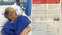 एयर इंडिया ने 82 साल की बुजुर्ग महिला को नहीं दी व्हीलचेयर, गिरने से लगी चोट; ICU में भर्ती